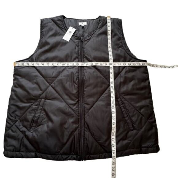 Socialite Vest Coat Black Quilted Front Zip Lightweight Boxy Puffer Plus 2X NEW - Picture 10 of 13